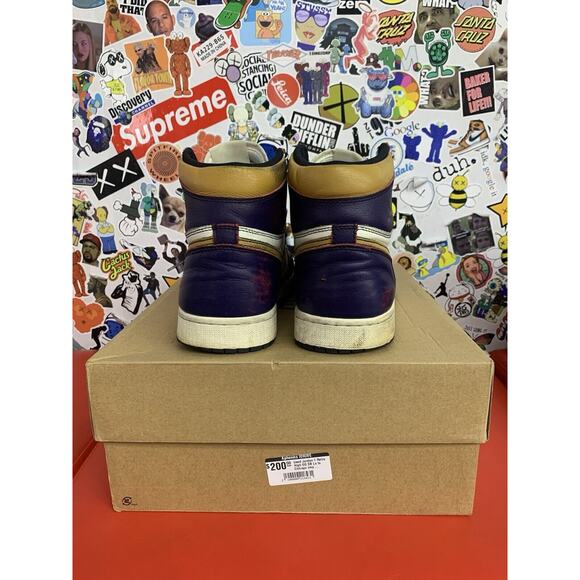 Size 11.5 - Jordan 1 Retro High SB LA To Chicago 2019 100% Authentic Rep Box main image 4